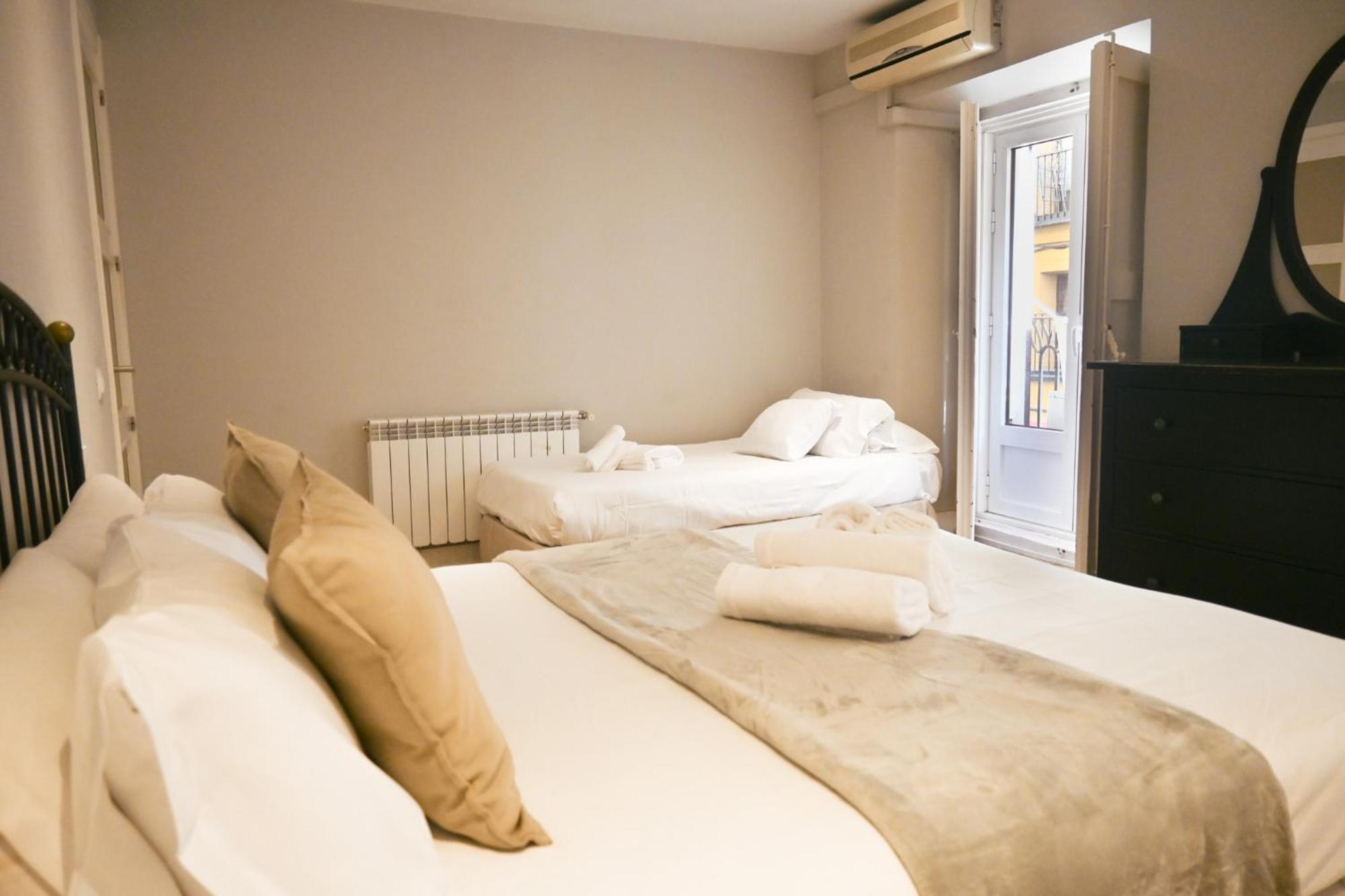For You Rentals Apartment Temporal Madrid Cava Baja-La Latina Cab36 Ngoại thất bức ảnh